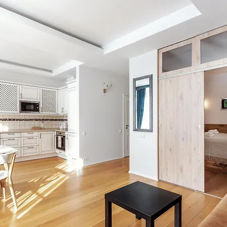 アパート Comfy One Bedroom By Reside Baltic ヴィリニュス
